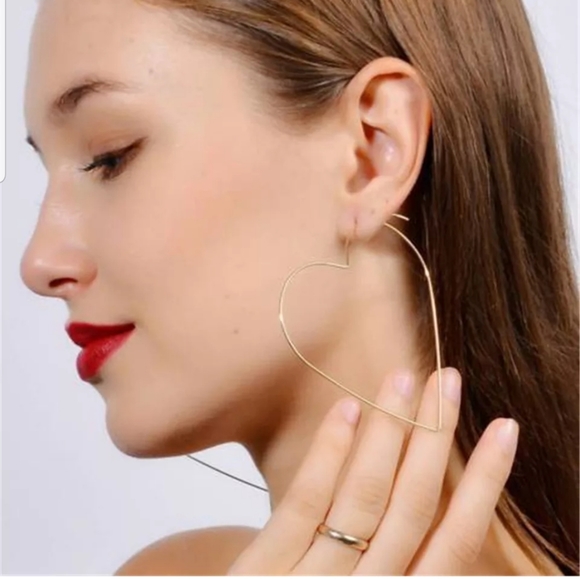 Relisted*Rose* Heart Shaped Hoop Earrings - Picture 2 of 3